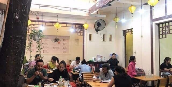 Bán gấp nhà hàng Huỳnh Tịnh Của, Q3, 135m2, hxh, MT 11m, giá 17 tỷ