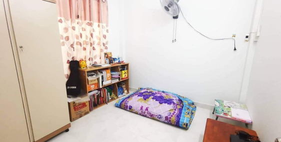 Bán nhà Bùi Thế Mỹ 40m2, 3PN, cách mặt tiền 30m, giá 3.7 tỷ.