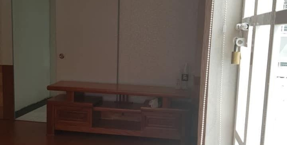 Kẹt tiền bán nhà trung tâm Tân Phú hẻm xe hơi giá chỉ 2,1 tỷ