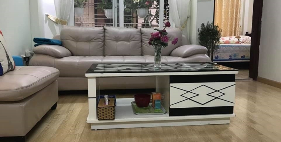 Nhỉnh 4 tỷ nhà đẹp – lô góc – 4 chỗ vào nhà phố Hoàng ngân  40m 5 tầng