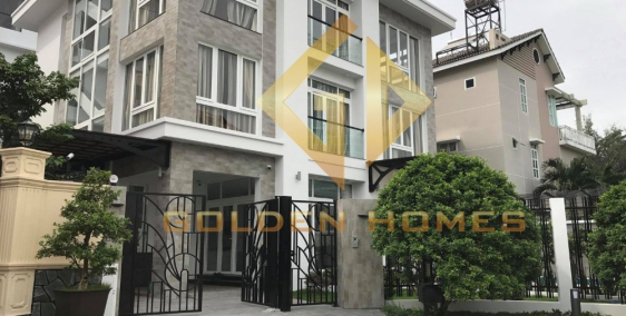 Cho thuê nguyên căn Biệt thự có hồ bơi xây đơn lập ngay Phú Mỹ Hưng, Q.7 giá rẻ