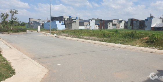 Đất Sổ Đỏ, Vị Tri Đẹp , Đầu Tư An Toàn Lợi Nhuận Cao ! Mua Ngay !