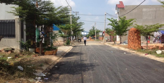 Đất MT đường Dương Công Khi Môn 5 x 18m-Thổ Cư -SHR