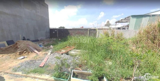 Bán 180m2 đất LK đường Dương Công Khi ,SHR , 382tr