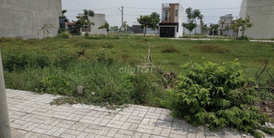 Đất MT 12m , 60m2, 580tr, tự do xây dựng