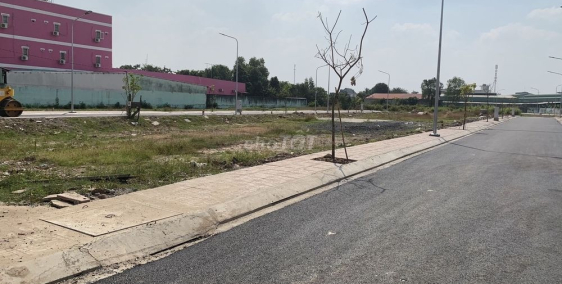 Đất Trần Văn Mười 80m2,SHR,Bao sang tên