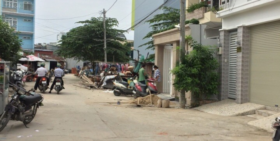 Bán lô góc 2 mặt tiền ở Gò Vấp, sổ hông thổ cư 100%. xây dựng tự do