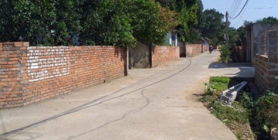 bán đất giá rẻ tại Tân Xã, thạch Thất, Hà Nội, sđcc, 400m đất ở, giá 5,5tr/m2