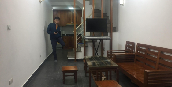 OTO tránh-Nhà đẹp-Tặng nội thất-gần ngã 4Sở-36m2-4T-3.5tỷ-Nguyễn Trãi,Thanh Xuân