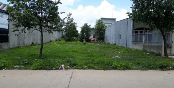 Bán lô đất thổ cư mặt tiền 300m2 sát chợ và khu công nghiệp bình dương giá 659tr