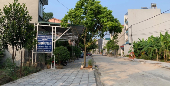 Bán lô đất đẹp đường Lương Văn Can , Liên Bảo, Vĩnh Yên --- 0985628309