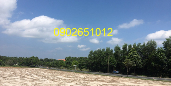 Bán gấp miếng đất vị trí kim cương, giá chỉ 4,5 triệu/m2,đất mặt tiền quốc lộ 55