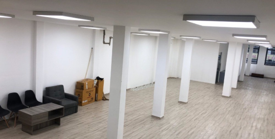 Cho thuê Toà nhà Hoàng Hoa Thám, Q. Bình Thạnh, DT: 10x32m, Hầm 6 Lầu