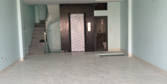 Cho thuê nhà gần ngã tư Đa Sỹ, cách chợ Hà Đông 500m, tiện làm VP