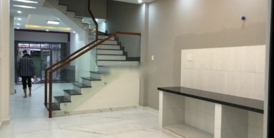 Nhà nguyên căn cho thuê tiện mở công ty Mặt tiền ĐS, p.Bình Thuận, Quận 7