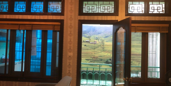 Cho thuê căn hộ cao cấp, full nội thất phố Tạ Quang Bửu,Hai Bà Trưng