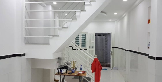 Nhà TT Q5 Nguyễn Trãi, đoạn 2 chiều ngay phố thời trang sầm uất. LH: 035.99.117.