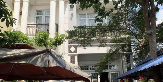 Biệt thự sân vườn tuyệt đẹp giáp ranh quận 12, 295m2, giá 23 tỷ