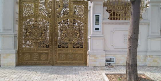 Biệt thự khu VIP Nam Sài Gòn Q7, view Park, khuôn viên 250 m2, giá 35 tỷ