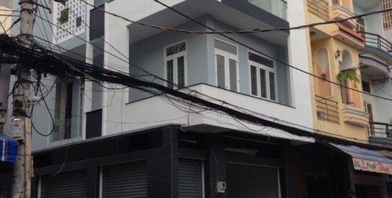 Biệt thự Lam Sơn, P.2, Q.Tân bình, DT: 12x20m, 2 Lầu