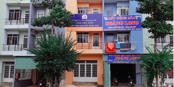 CHÍNH CHỦ CẦN BÁN NHÀ PHỐ XÂY THÔ MẶT TIỀN ĐƯỜNG MỸ PHƯỚC TÂN VẠN - TRUNG TÂM KH