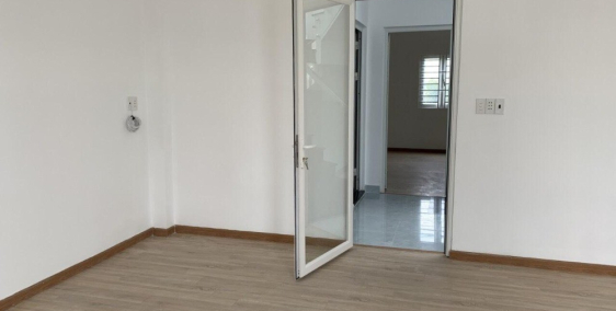 Nhà khu dân cư 5 sao Bình Chánh , 1 trệt 2 lầu 5x20m 1ty450 Sổ riêng