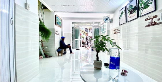 Nhà 2mt lạc long quân, Âu cơ giáp Q11 HXT 8m 1L