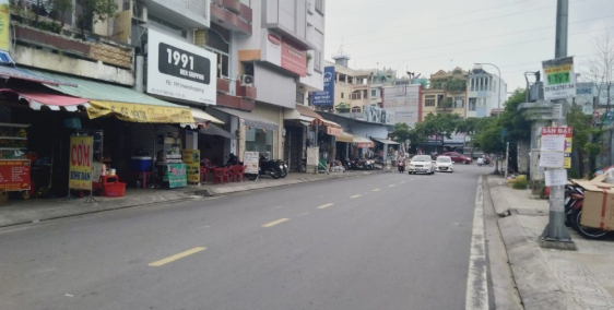 Bán nhà 2 mặt tiền trước sau Lê Tuấn Mậu và đs 2 cư xá ra đa