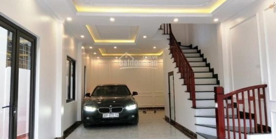 Bán nhà Mặt phố Phan Bá Vành giá 4.3 tỷ, DT 100m2m KD tốt