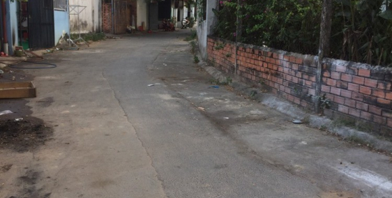 Bán nhà sân xe hơi Gần Ngã Ba lò Chén - Trung tâm Thủ Dầu Một