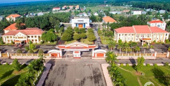 Cần tiền xây biệt thự bán gấp lô đất dầu tiếng ngay trung tâm hành chính huyện m