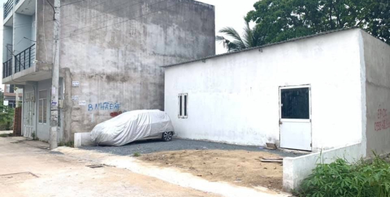 Anh mình có miếng đất mặt tiền đường TX 52 Cần Bán,diện tích 50m2 phu thổ cư