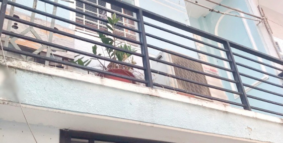 Cho thuê nhà nguyên căn hẻm 141 đường Tám Danh Phường 4 Quận 8 - LH: 0933862860