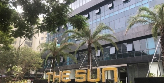 Căn hộ 3 phòng ngủ đầy đủ đồ đạc chung cư The Sun. View đẹp, 80m2. Giá 2 tỷ 8