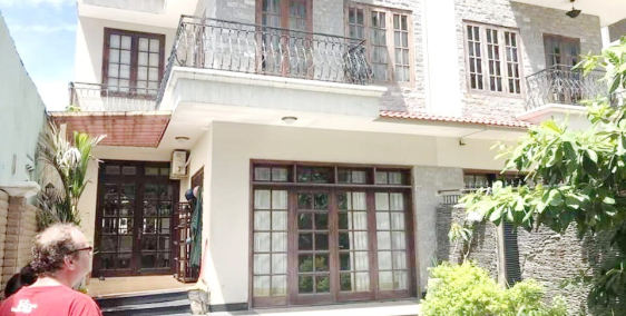 Bán biệt thự đôi kết cấu song lập đường Nguyễn Văn Linh, P. Bình Thuận ,Quận 7