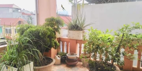 SIÊU RẺ, SIÊU HIẾM-NHÀ VĨNH PHÚC, gần Phố, NGÕ THÔNG,MT RỘNG, 75M, 4T,GIÁ: 4.9ty