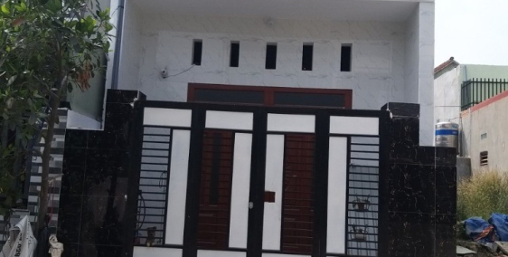 CẦN BÁN GẤP CĂN NHÀ MẶT TIỀN ĐƯƠNG LỚN