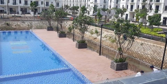 Cần bán gấp nhà phố SimCity  giá 4 tỷ 4