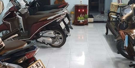 Nhà 3 tầng giá rẻ 4x15m Nguyễn Trọng Tuyển, Tân Bình.