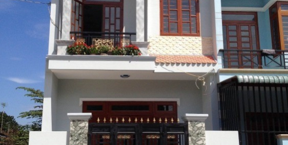 cần bán nhà cách tp biên hòa 4km