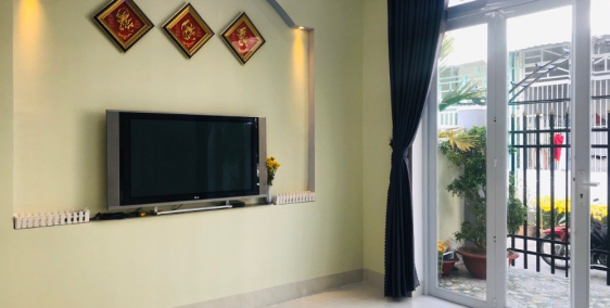 Bán nhà hẻm 286 đường CMT8, kẹt tiền cần bán gấp