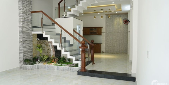 Cần bán gấp nhà mới đẹp phố Khâm Thiên giá 2.9 tỷ, 34mx5 tầng.