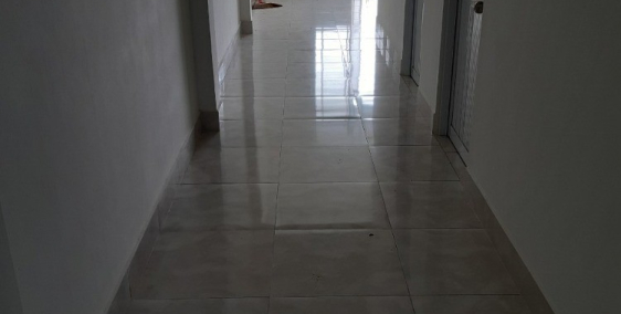 Nhà bán sổ hồng riêng , cần tiền bán gấp