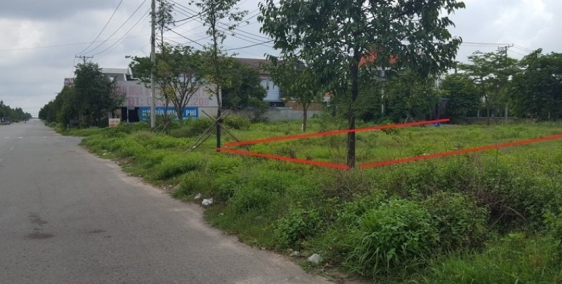 Vợ chồng già kẹt tiền sang lại gấp mảnh đất 450m2 đất tôi mua năm 2014