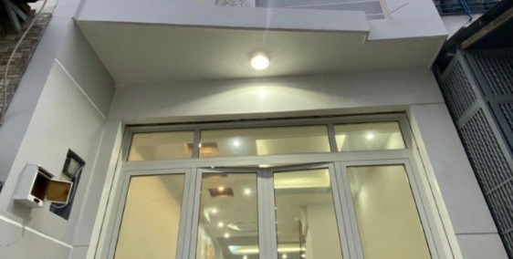 Bán gấp căn nhà 1 trệt 2 lấu,đường TTH07,TTH,Q12