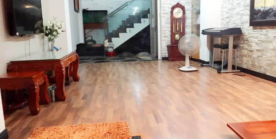 Bán nhà HXH Phan Xích Long, Lô góc, 4 tầng, 52m2, gía cực shock chỉ 5,6 tỷ