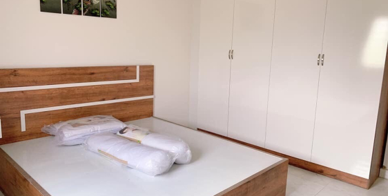 CẦN RA GẤP CĂN NHÀ 1 TRỆT 1 LỬNG..... SHR