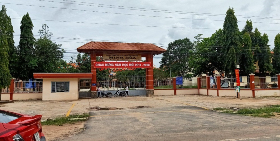 Bán Đất ở Thổ Cư 400m2 Giá 380 triệu/ Bao Sang sổ Lh; 0908957269