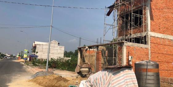 GIA ĐÌNH KẸT TIỀN BÁN GẤP LÔ ĐẤT BIỆT THỰ - VÕ VĂN VÂN - PHẠM VĂN HAI