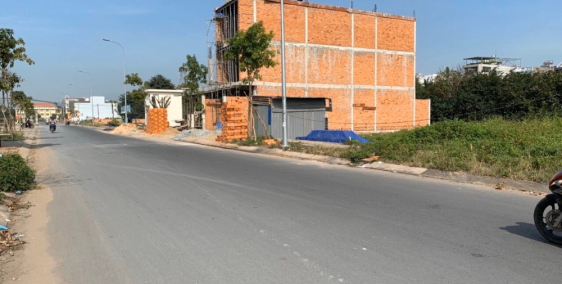 Chính chủ bán lô đất mặt tiền đường Võ Văn Vân, sổ riêng, thổ cư 100%